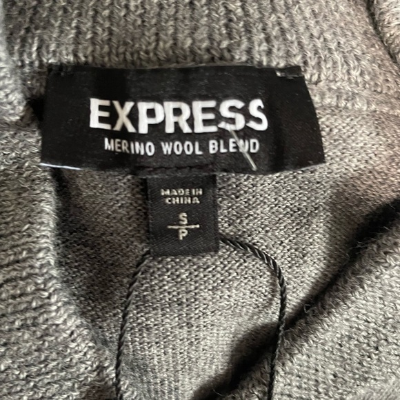 NWT Express Merino Wool Blend quarter zip gray sweater. Size Small - Picture 5 of 6